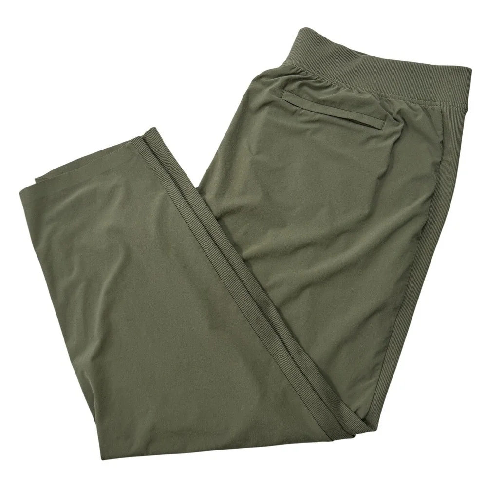 Athleta Brooklyn Mid Rise Ankle Pant‎ Women Size 18 Green Travel Commute Active